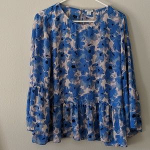 Lightweight Blouse with Bell Sleeves